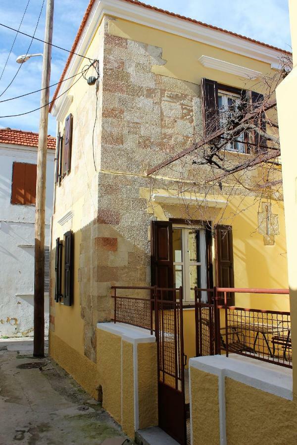 Alexandros Traditional House Ialysos  Bagian luar foto